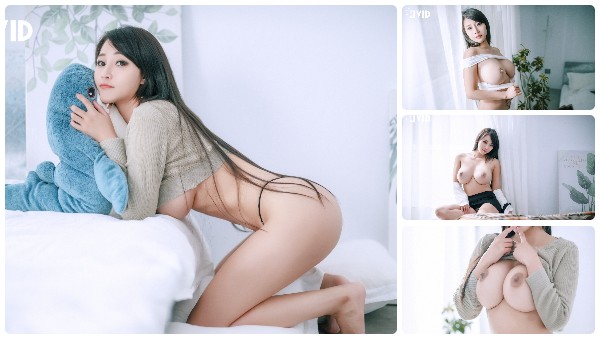 149 extremely explicit photos for your viewing pleasure