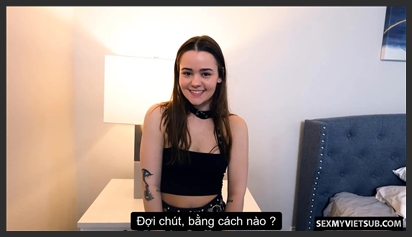 Catching a Girl Sucking Big Cock