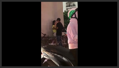 Caught a Couple Having Sex During Rush Hour Under the Bridge