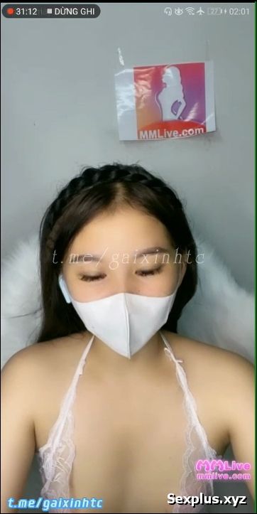 Her massive breasts and angelic eyes have completely captivated the guys