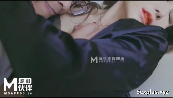 Let my pretty secretary stay at my place