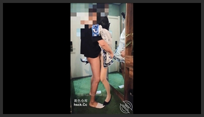 Hajiao Community: Eavesdropping on the couple next door having sex with my mom at a hotel