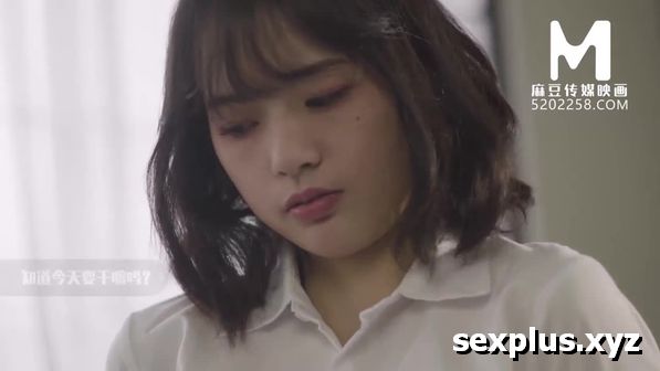 Fuck that slutty wedding dress model with her lewd, twisted face—it’s indescribable