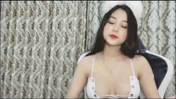 This is the most beautiful Vietnam stream I’ve ever seen