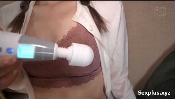 A young, beautiful girl makes her debut in her first adult film. Rino Sakai
