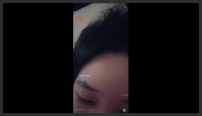 Hot Girl Man Nghi 68 Live Undressing Showing Her Pink Vagina