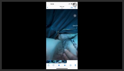 Secretly Doing Doggy Style with My Girlfriend’s Big Ass on a Sleeper Bus