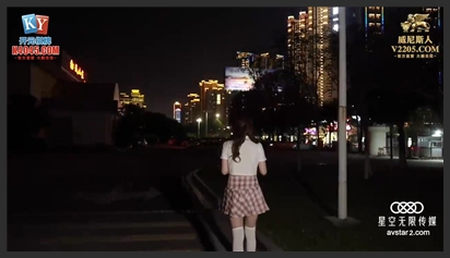 Schoolgirl seduces her teacher