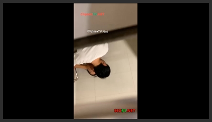 Secretly Filmed Couple Having Sex in the Restroom at Vinmart