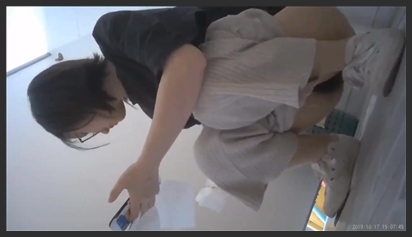 Hidden Cam Pretty Girl Urinating in a Public Restroom