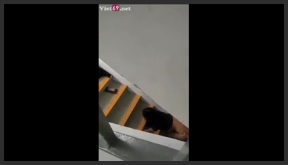 Hidden Cam: Couple caught secretly having sex in apartment building stairwell (NOT POSTED)