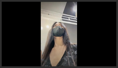 Secretly filming a pretty girl changing clothes at a clothing store—it’s a real treat