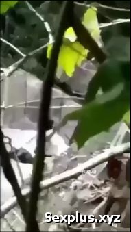 Hidden Cam: College Girl couple having sex on a rocky outcrop. Vietnamese Sex