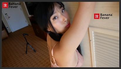 Pussy stretching before sex