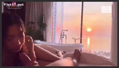 Even kings and queens can’t do this much, watching the sunset while fucking my sugar baby